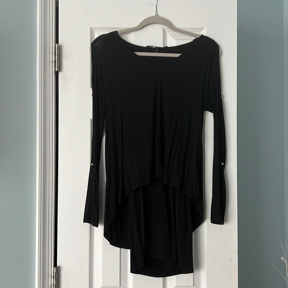 White House Black Market layered XXS dress w slitted sleeves w gold links